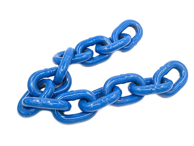 ¿Se pueden usar cadenas galvanizadas para levantar equipos?